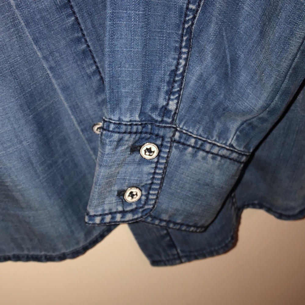 Trouv Blue Chambray Button Down W/ Front Pockets - image 6